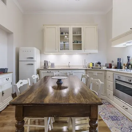 Luxury Nest In Historic *