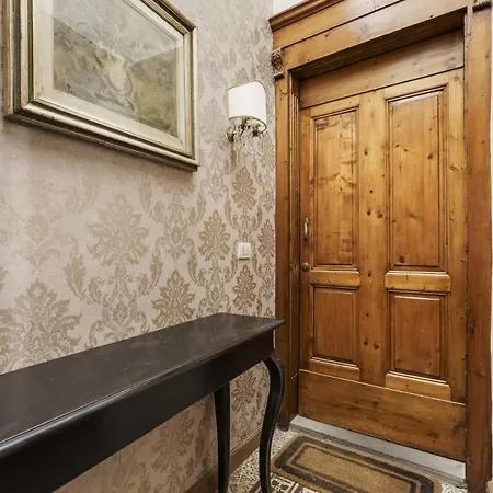Luxury Nest In Historic פירנצה