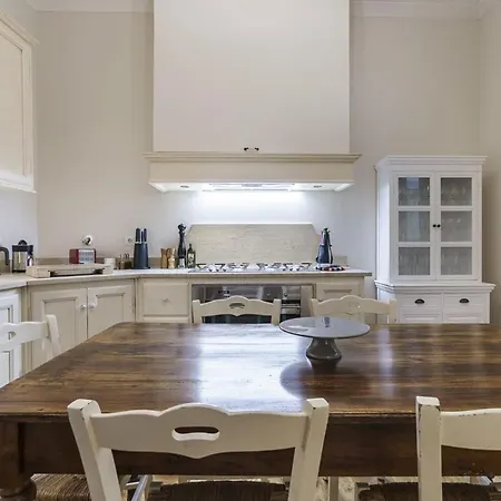 아파트 Luxury Nest In Historic